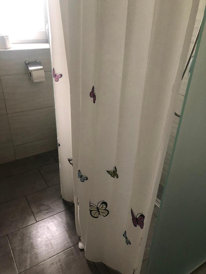 Heni Apartment Bük Eksteriør billede