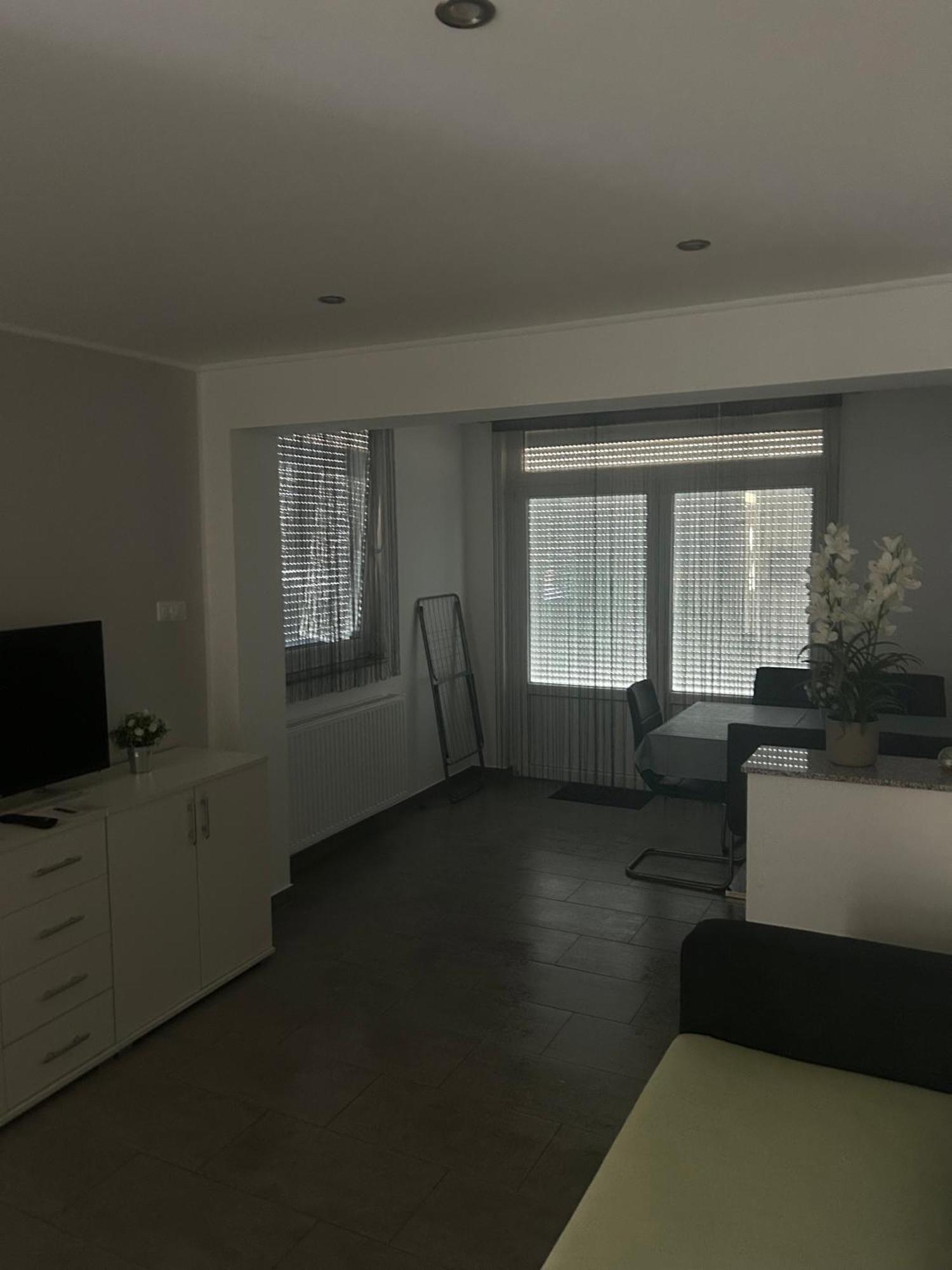 Heni Apartment Bük Eksteriør billede